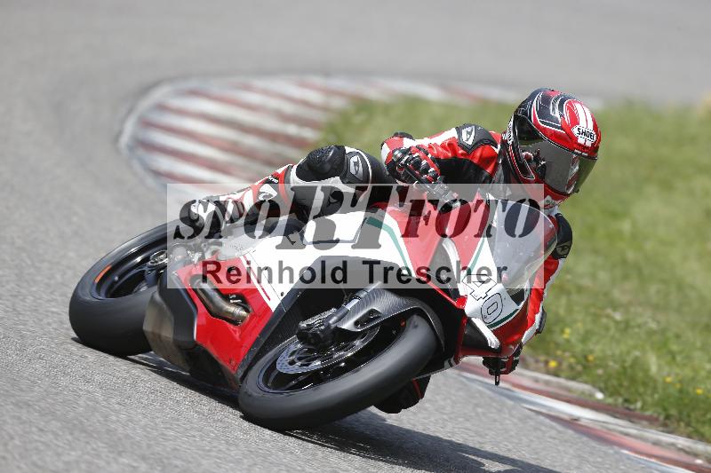 /27 12.06.2025 Ducati Schweiz Trackday Warmup  ADR/gruen-vert/40
